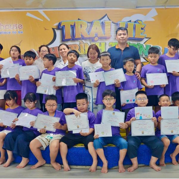 Trại hè Erahouse và Eraschool