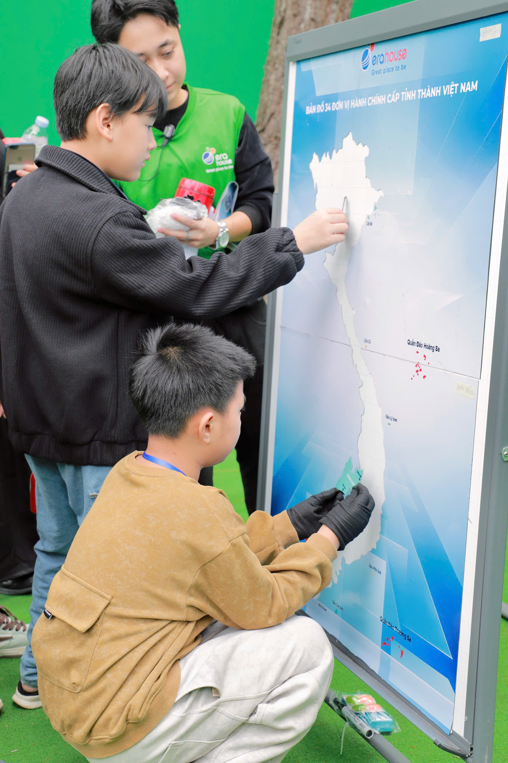 z7193080760047-eaeb342dfa767cc9b81f0739440f3906-1