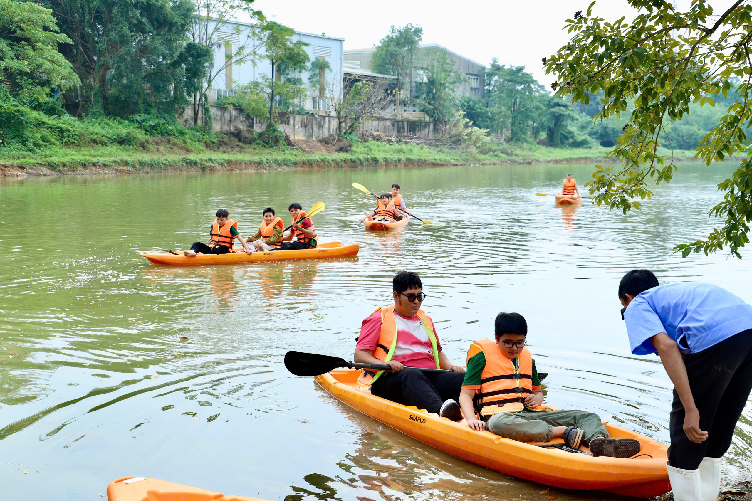 z7193083016833-42b2cfac895e72e38699b0e112dcfcd3